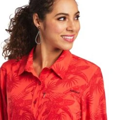 Ariat® Women's VentTEK™ Stretch Island Shadow Floral Print Shirt 10040584 -Ariat S22 WMS WEST 10040584 detail01